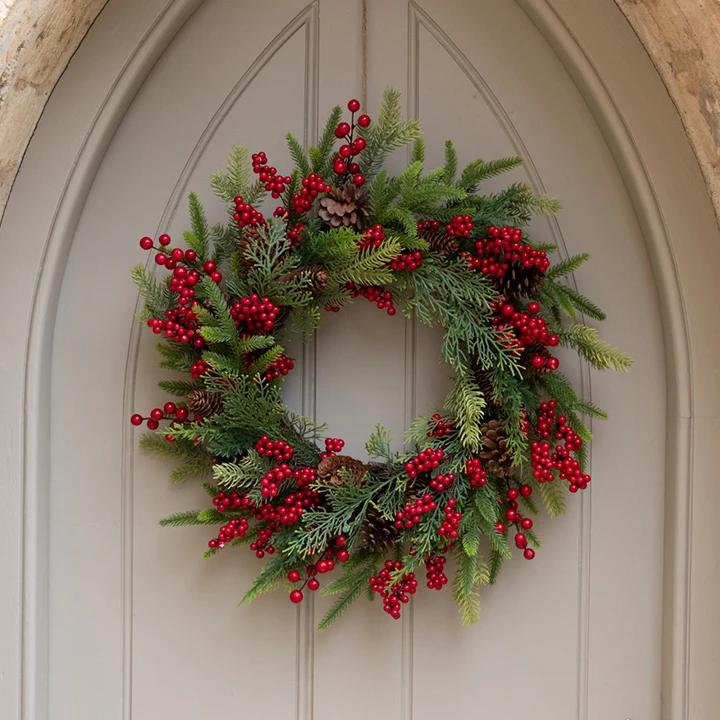 Christmas Wreaths & Garlands