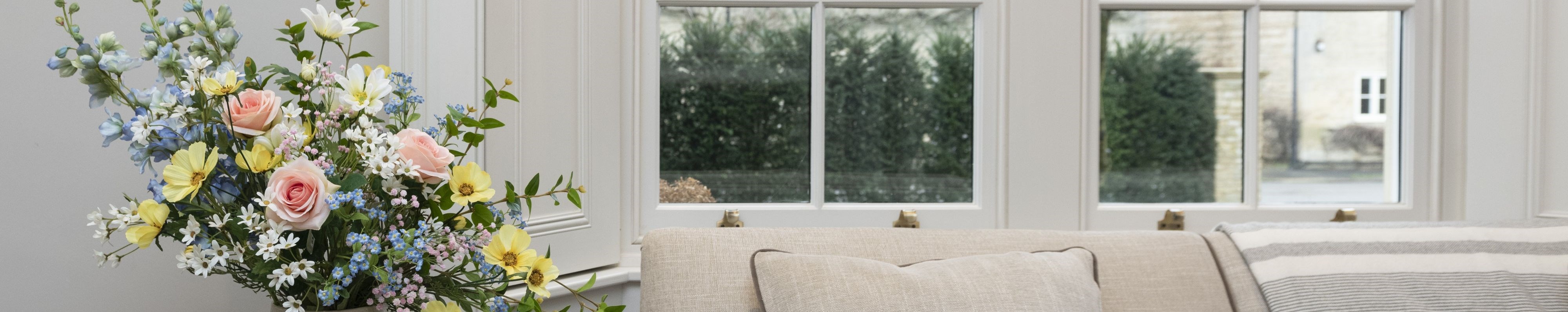 Artificial Flowers & Plants for the Living Room