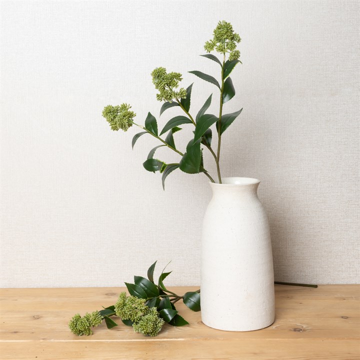 Faux Skimmia Spray Green