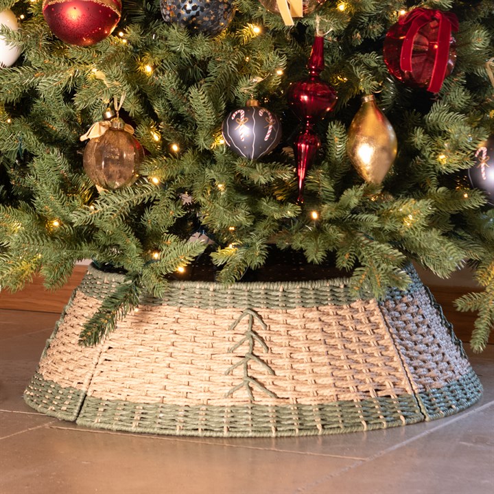 Rope Christmas Tree Skirt with Sage Green Pattern